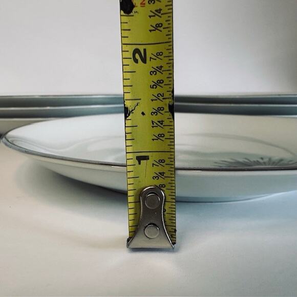 Kutani Burst China (7) Salad Plates White/Silver/Gray Japan Hand Painted VTG - Picture 11 of 13